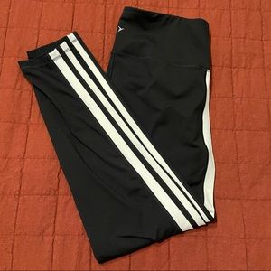 Old Navy Active Black White Stripe Leggings